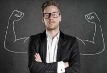 كيف اكون واثقاً من نفسي | 10 خطوات للثقة في النفس